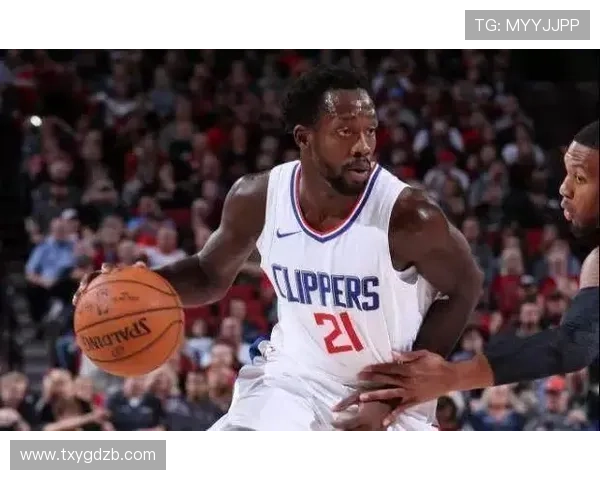 贝弗利分析戈贝尔防守霍福德对库里三分球表现的影响